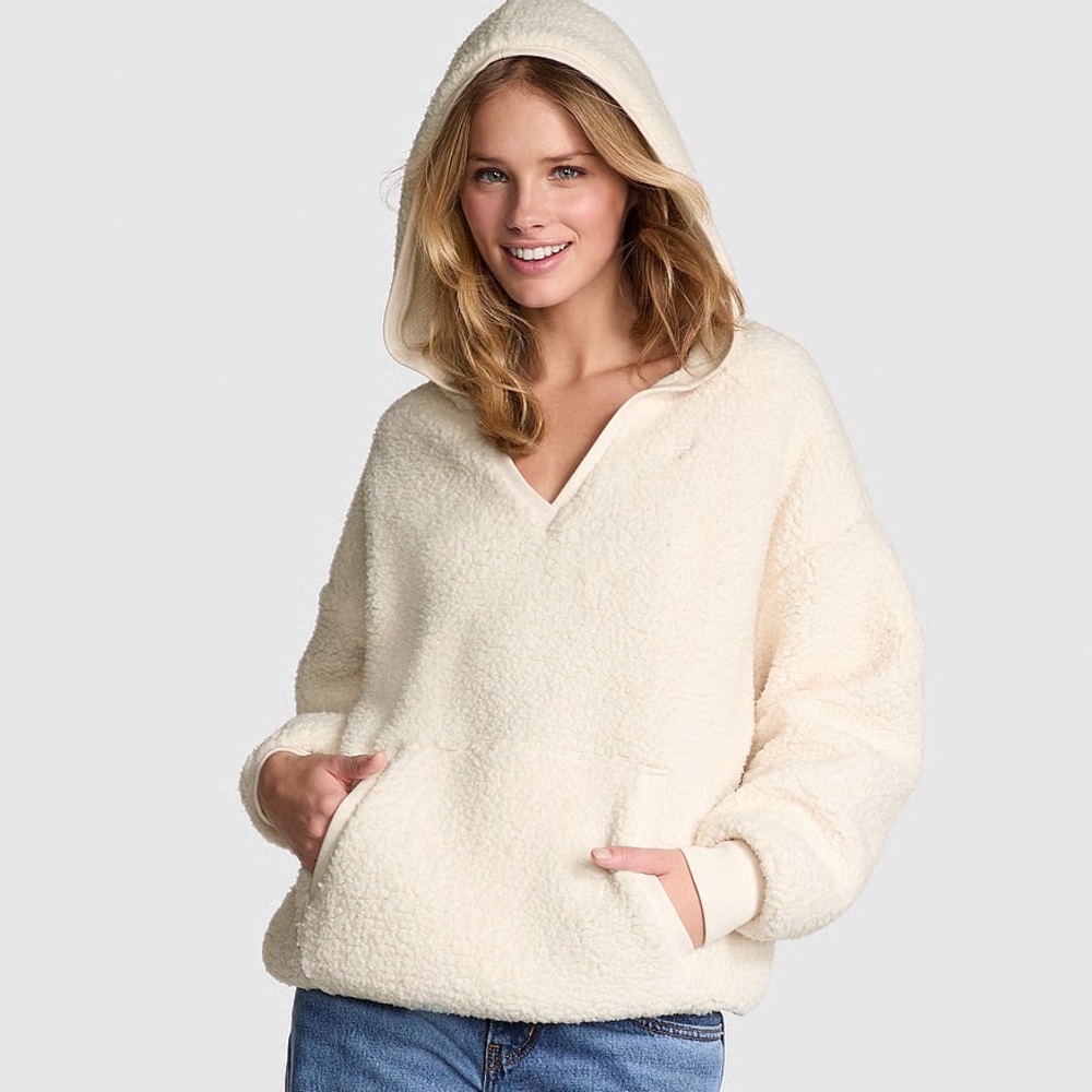 NWT Victoria’s Secret Pink Varsity Sherpa Pullover Hoodie Sz M Color White Shell